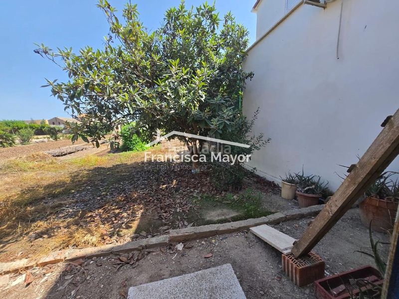 Foto f3553aee-999c-48fe-ae32-24fbf4fb7e83. Planta baixa a La Punta Valencia