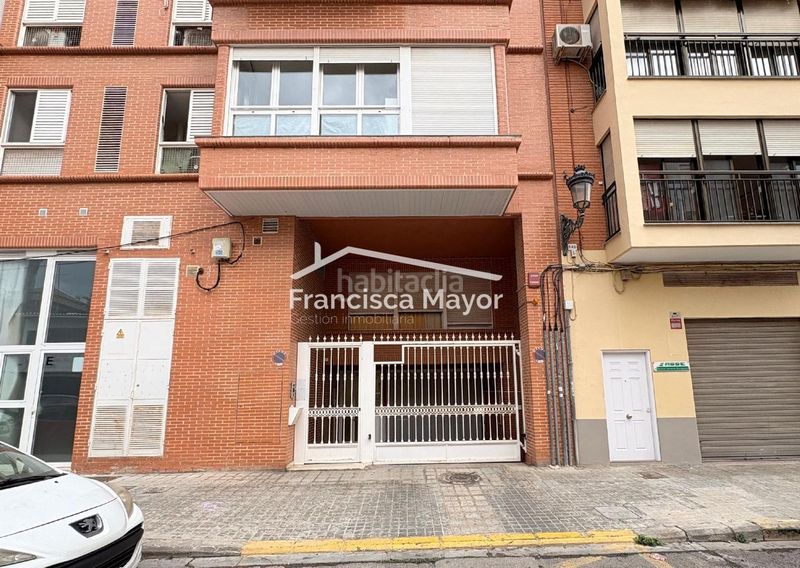 Foto c9e94c9d-1f55-4da8-ac59-2b9c224e732f. Dúplex amb aparcament a El Cabanyal-El Canyamelar Valencia