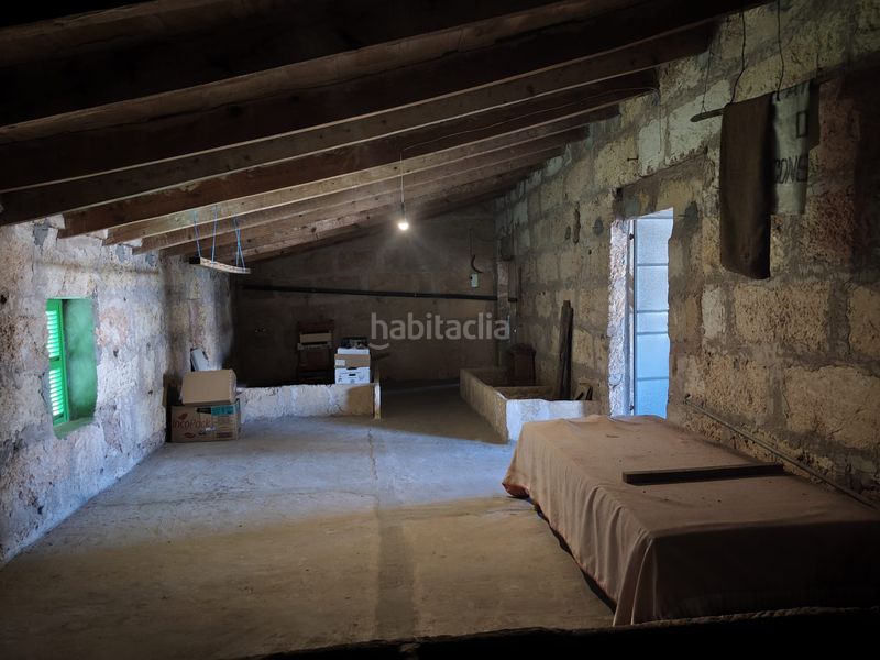 Foto 19c6ed3c-7f9e-4ae2-a138-ede0300a40ea. Casa amb xemeneia aparcament a Ariany