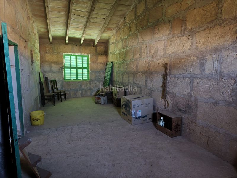 Foto c79fc985-362d-483d-bf1d-7eac58bf3dec. Casa amb xemeneia aparcament a Ariany