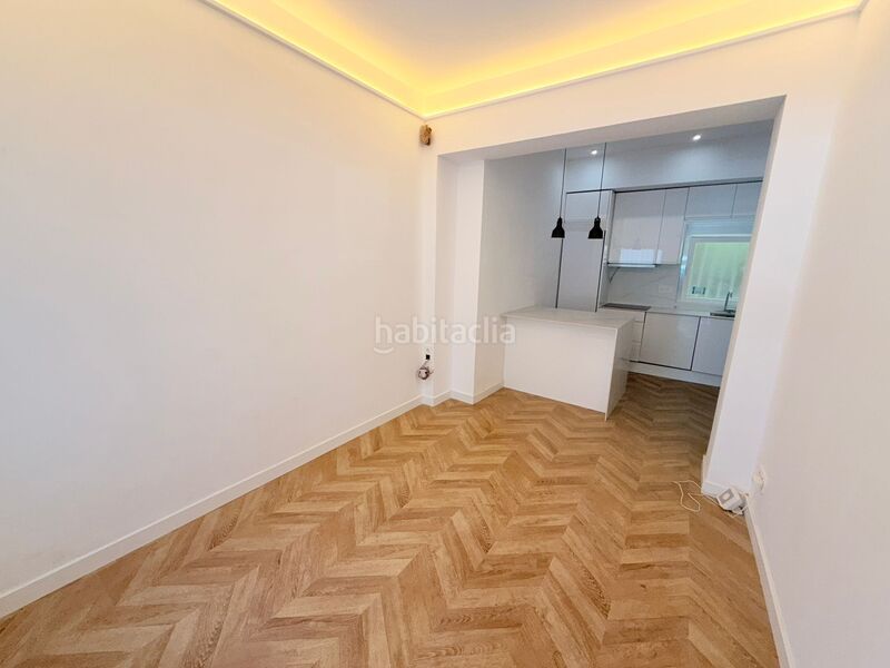 Foto 4ee58420-1ae7-4cd3-b273-686e93d41f2f. Pis a Ambroz Madrid