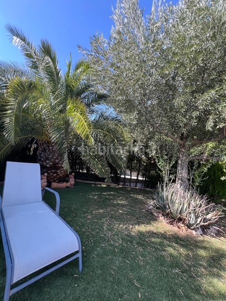 Foto 1485b697-e438-45bf-95d7-c546c15a996d. Casa amb calefacció piscina a Las Conejeras-Eparragal Coslada