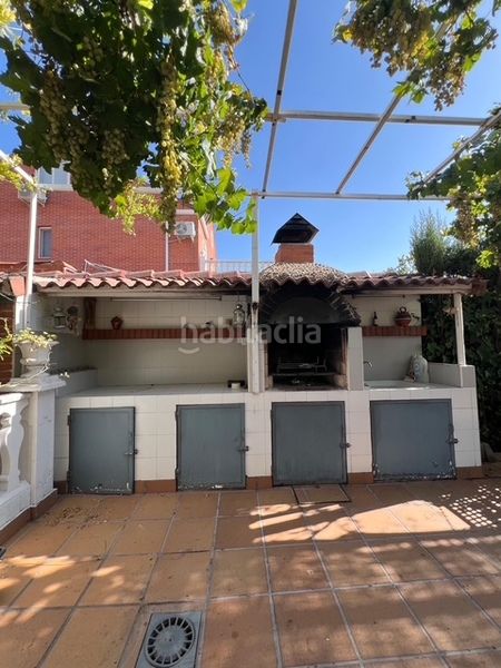 Foto 43d8bbb2-89d3-4e85-be91-5c31ce2b83b2. Casa amb calefacció piscina a Las Conejeras-Eparragal Coslada