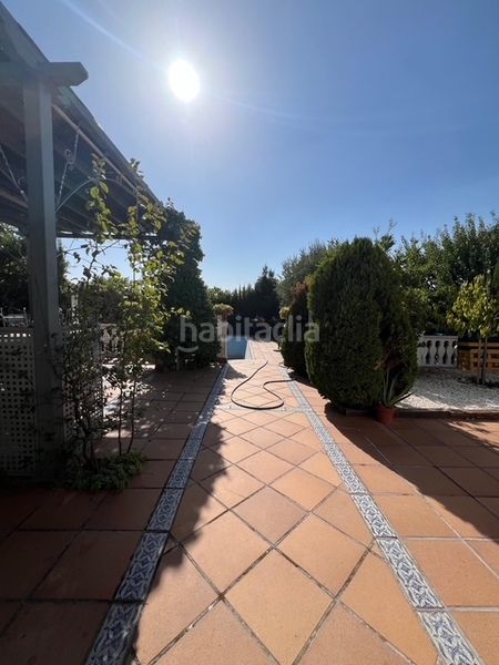 Foto c6c57576-c3ca-44dd-bb89-a08a4843d001. Casa amb calefacció piscina a Las Conejeras-Eparragal Coslada