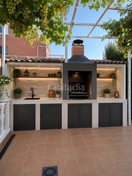 Foto f31cf044-009d-4529-a52f-d5013d63fbd2. Casa amb calefacció piscina a Las Conejeras-Eparragal Coslada