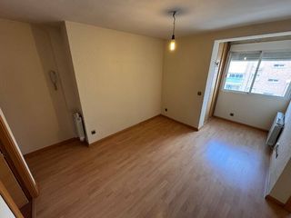 Appartamento  Efigenia. Globalpiso vicalvaro vende en excusiva vivienda con ascensor, 52
