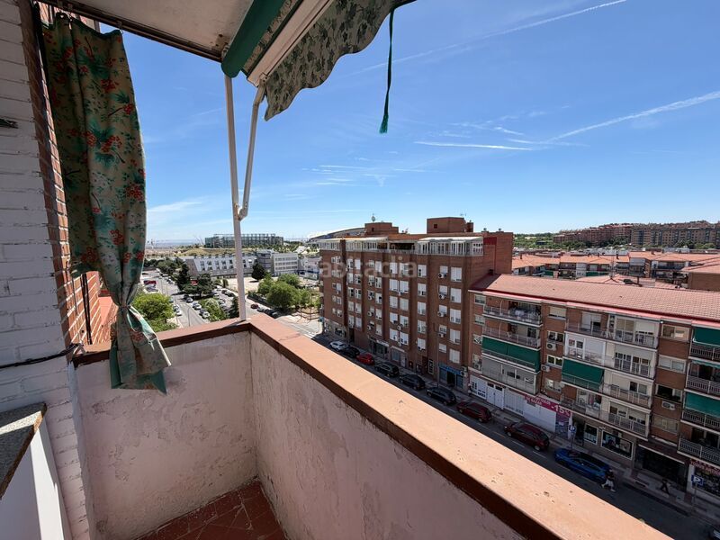 Foto b0301f04-8df0-490c-b25b-e4a185665d7a. Pis amb calefacció a Canillejas Madrid