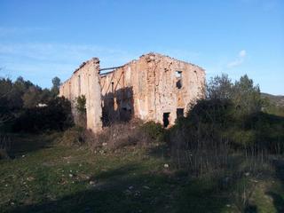 Mas à Camino de jafra a olivella. Fantástica finca rústica en pleno parc natural del garraf