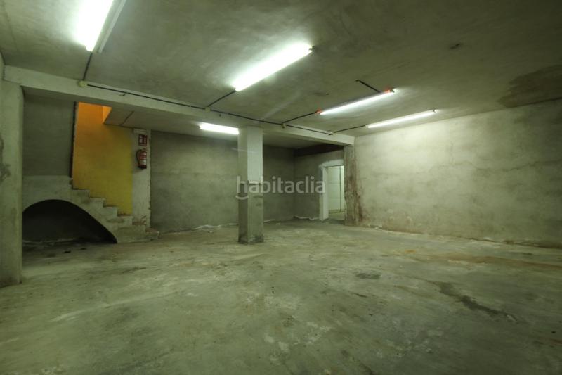 Foto 35f6e411-c337-452d-bba2-443f5c54c56c. Lloguer local comercial a Centrevila Vilanova i la Geltrú