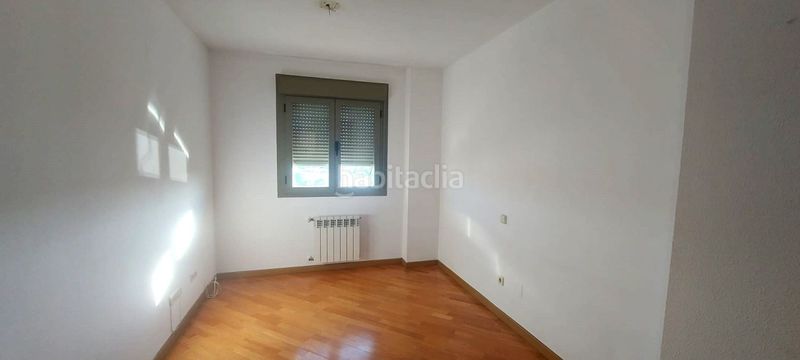 Foto 9a389356-cfb5-41f5-a477-18611fd01c32. Pis amb calefacció aparcament a Urbanizaciones Rivas - Vaciamadrid