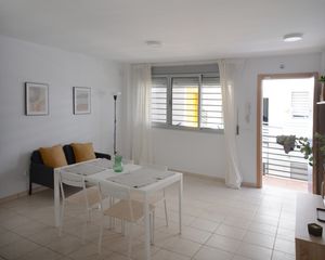 Affitto Piccolo appartamento in Calle isaac newton 8. Nuevo apartamento amueblado destinado a alquiler temporal. a 12
