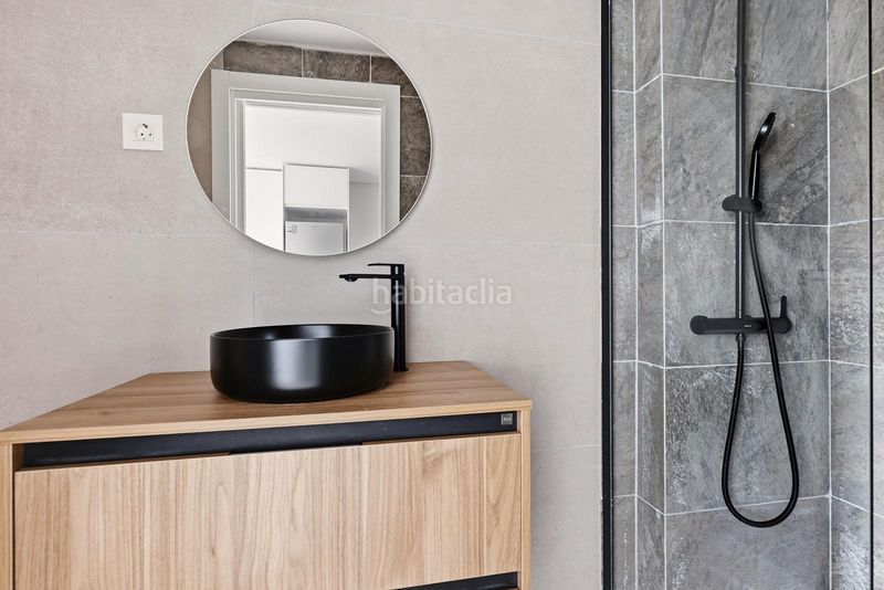 Foto 875dd5f4-5250-4770-9354-b461b8892e3c. Estudi a Marbesa Marbella