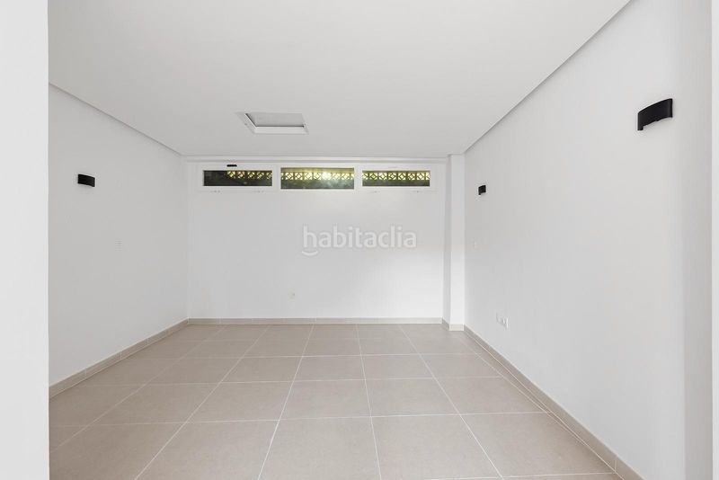 Foto d699e457-67f8-4769-ae88-26def423ace9. Estudi a Marbesa Marbella