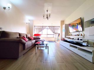 Pis a Ayuntamiento. Piso en venta en torremolinos