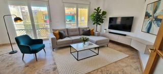 Flat in Puerto Deportivo. Piso en venta en fuengirola