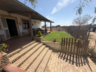Chalet en Lugar la cañada 201. Finca chalet en venta el puerto de santa maria
