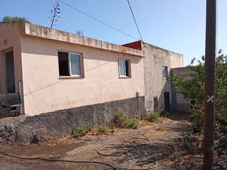 Casale  Calle la cuesta. Casa terrera con parcela isora-  el hierro