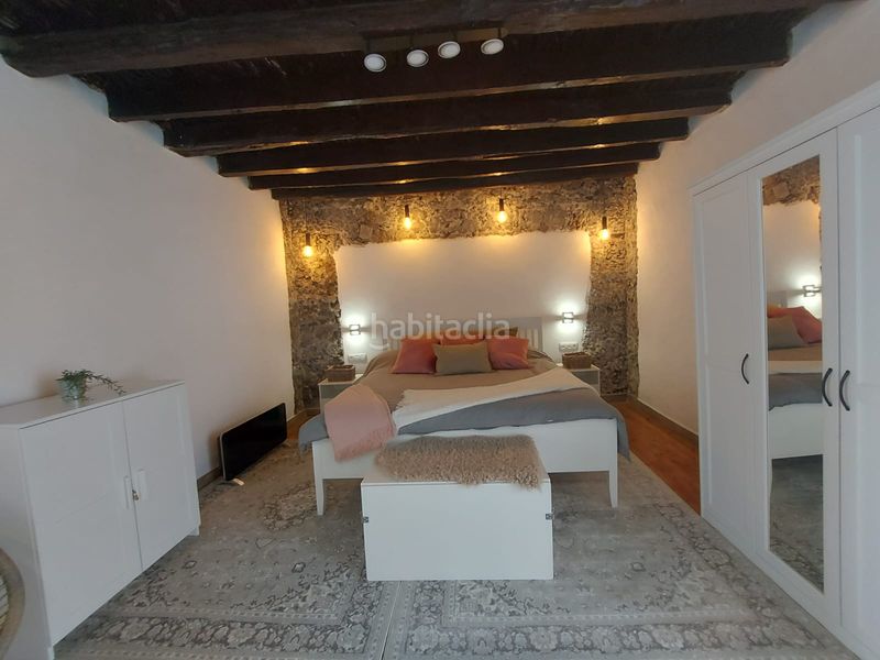 Foto f33e2bde-e17f-4785-8f06-ae06480166ed. Casa a Valverde