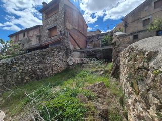 Terreny residencial  Tr.ª hospital. Terrenos en venta en sigüenza