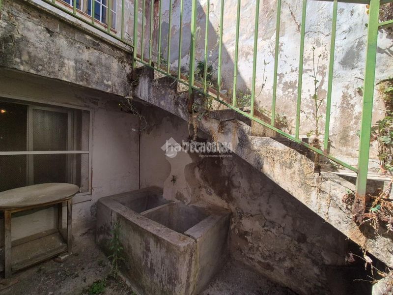 Foto 5bb9dbd1-a594-47c0-a843-5b06a4308e1b. Casa aparellada a Sigüenza