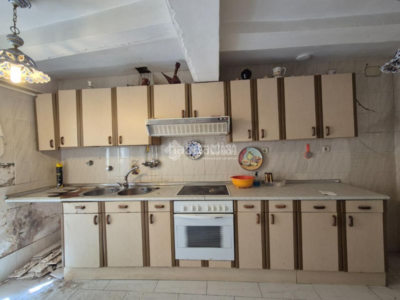 Foto ea8e5ba7-ee42-4932-8d53-034bcc62b17f. Casa aparellada a Sigüenza