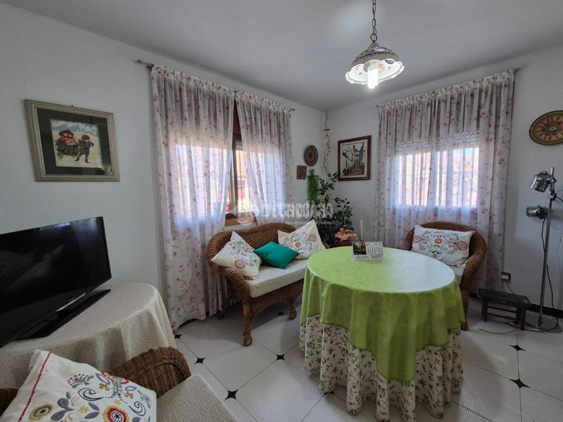 Foto b4de0524-4ca6-442d-b358-07b9c68acfa2. Casa amb calefacció aparcament a Sigüenza