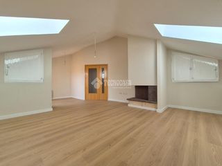 Flat  C. alfonso vi. Piso en venta en sigüenza