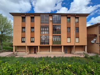 Flat  Av. fuente nueva. Piso en venta en sigüenza