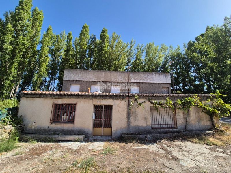 Foto cbc0f63a-566e-4b93-a517-d1c826c3f456. Casa a Estriégana