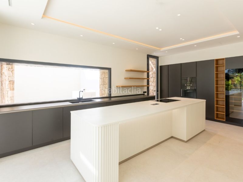 Foto b94b078b-436e-4296-b3e5-df3fcdf1395b. Casa a Roca Llisa Santa Eulària