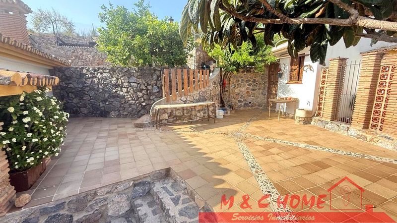 Foto 3d8022dc-e239-45f4-8869-b30b676e43d9. Casa amb piscina a Cortijo de Maza - Finca Monsalvez - El Olivar Málaga