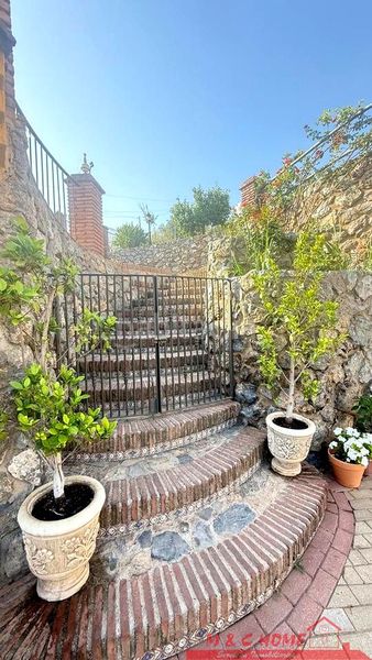 Foto f7bc4ffa-2251-45ab-a2ea-82b2a5ea5669. Casa amb piscina a Cortijo de Maza - Finca Monsalvez - El Olivar Málaga