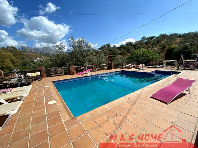 Foto b989c236-7df5-4469-9154-a2245c9e564e. Finca rústica a Riogordo