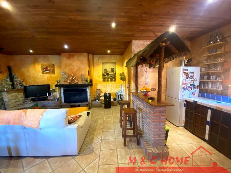 Foto e19f091e-59b4-42dd-b1b0-65320187019c. Finca rústica a Riogordo