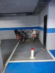 Autoparkplatz  Carrer carrer immaculada concepció. Plaza de parking con trastero