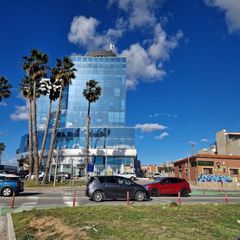 Lloguer Local Comercial  Ronda d'europa. Se alquila local comercial en la entrada de vilanova i la geltrú