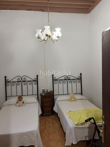 Foto d7130b76-f9e9-4097-96db-10df86cc1345. Casa amb xemeneia aparcament a Berja