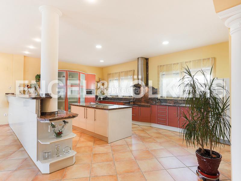 Foto 9f9bfcee-780d-428d-b24c-432b5768bad0. Casa excepcional villa,vistas panorámicas al mar en Vinaròs
