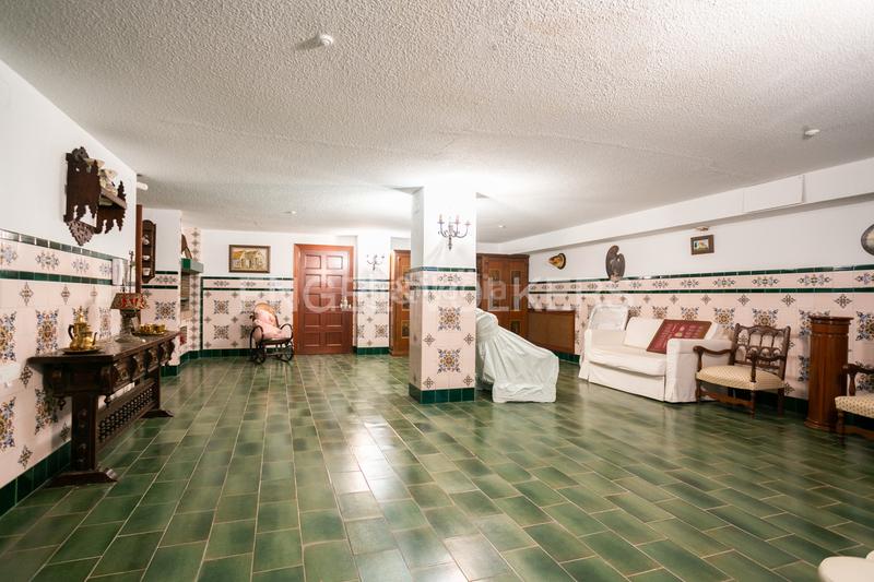 Foto 55181b75-4033-4467-81a7-9a09e87223c9. Casa con riscaldamento parcheggio piscina in Gallipont Pobla de Vallbona (la)