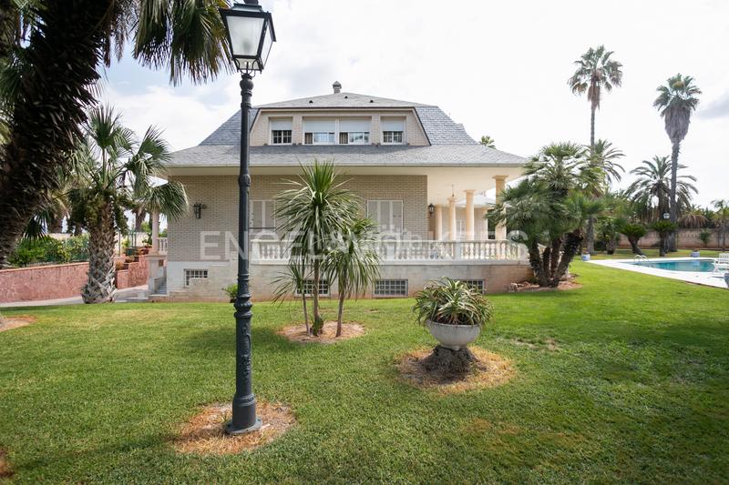 Foto a5dc2e97-5dc6-47ff-95a6-285e49879283. Casa con riscaldamento parcheggio piscina in Gallipont Pobla de Vallbona (la)