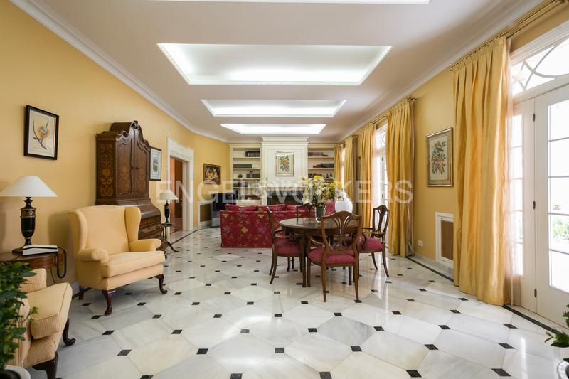 Foto d257a432-e92d-4b4e-aed7-bb4f35af78e8. Casa con riscaldamento parcheggio piscina in Gallipont Pobla de Vallbona (la)