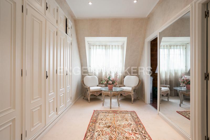 Foto d747b4e1-21a0-404d-b527-8ccdc66735ca. Casa con riscaldamento parcheggio piscina in Gallipont Pobla de Vallbona (la)