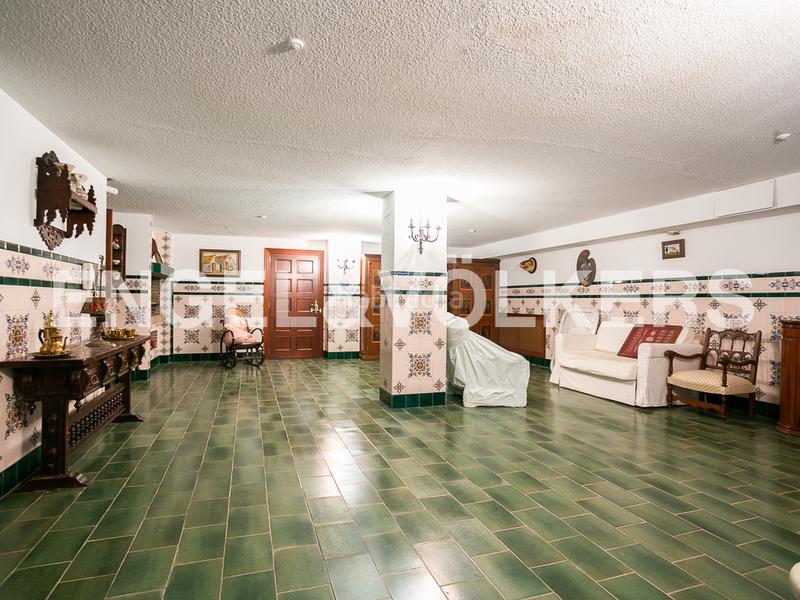 Foto e3858e69-e093-4575-8822-3457a95b260b. Casa con riscaldamento parcheggio piscina in Gallipont Pobla de Vallbona (la)