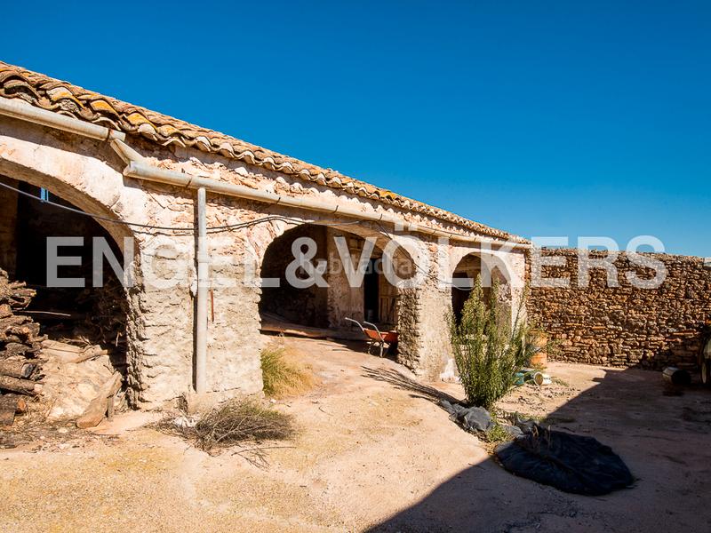 Foto 415edf1a-f774-449f-a687-668dd673103e. Masía excepcional masía en Segorbe