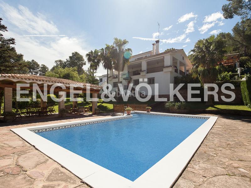 Foto 3df9a4e6-6d71-467b-8e44-091b28313fd0. Casa con riscaldamento parcheggio piscina in Monteamor-La Carrasca-El Peucal Náquera