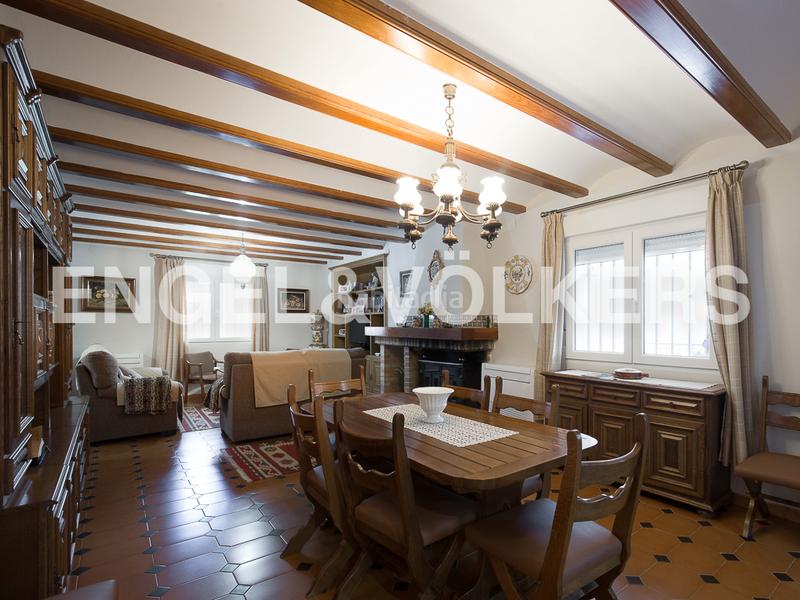 Foto 54947dfc-ecec-41ce-a010-b38441455931. Casa con riscaldamento parcheggio piscina in Monteamor-La Carrasca-El Peucal Náquera
