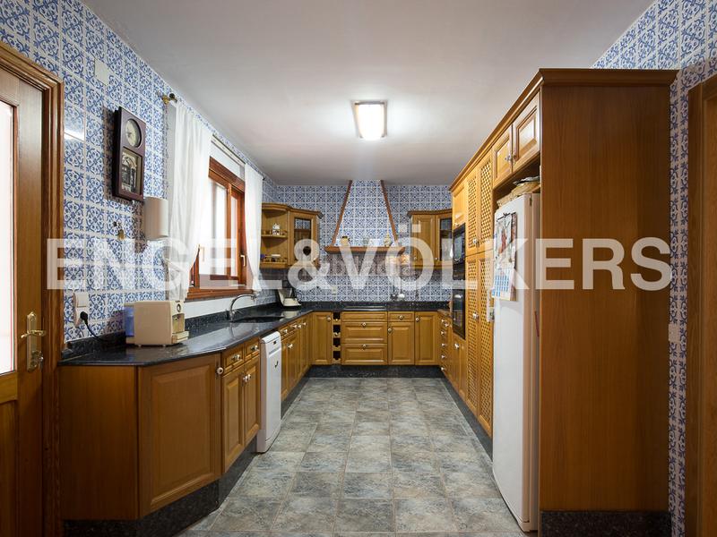 Foto a6ab64b7-6516-4466-ba16-d2ebdddaa826. Casa con riscaldamento parcheggio piscina in Monteamor-La Carrasca-El Peucal Náquera