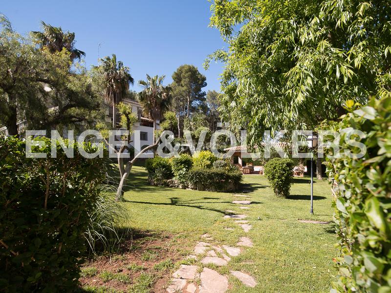 Foto cf90556d-3b8f-4384-9298-0c391eaf9b88. Casa con riscaldamento parcheggio piscina in Monteamor-La Carrasca-El Peucal Náquera