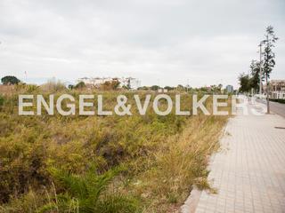 Terreny residencial  Cigne. Parcela en la playa de corinto