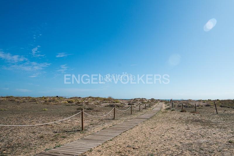 Foto 1e88e79b-d93e-45fa-816e-a12012549727. Maison avec chauffage parking piscine dans Corinto-Almardà Sagunt